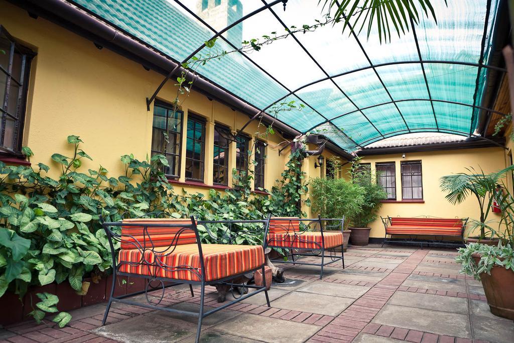 Godials Bed & Breakfast Bed & Breakfast Nairobi Exterior photo