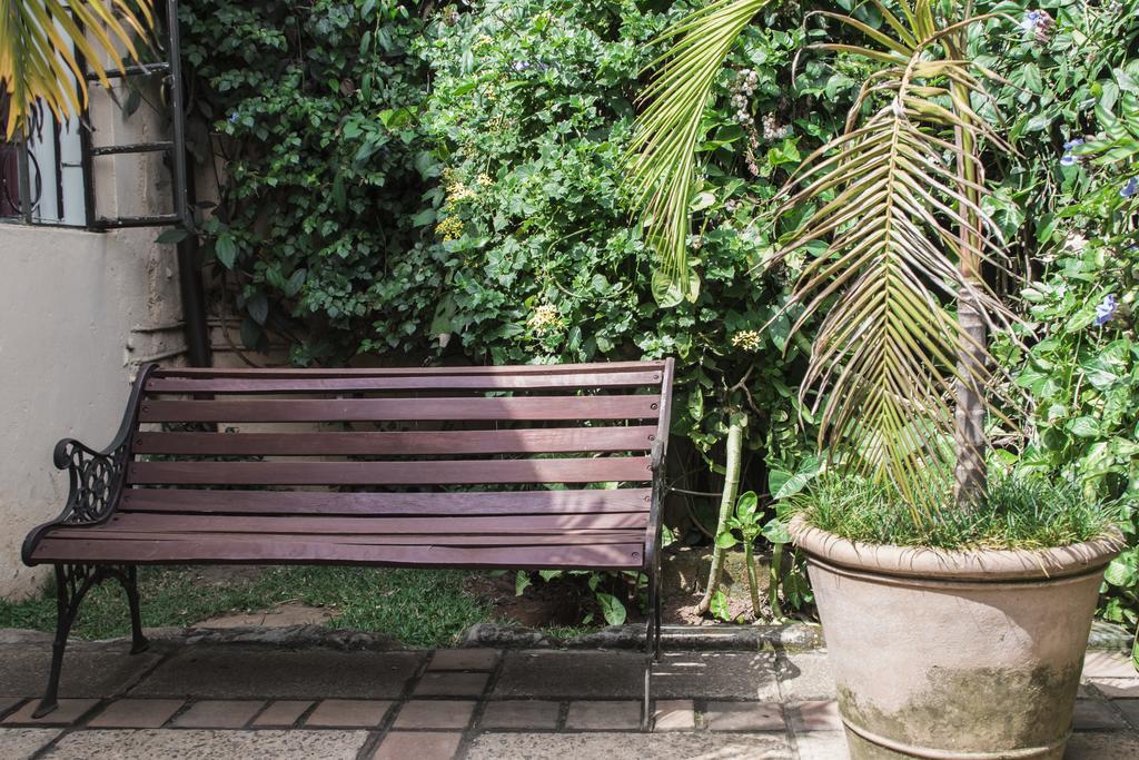 Godials Bed & Breakfast Nairobi Exterior photo