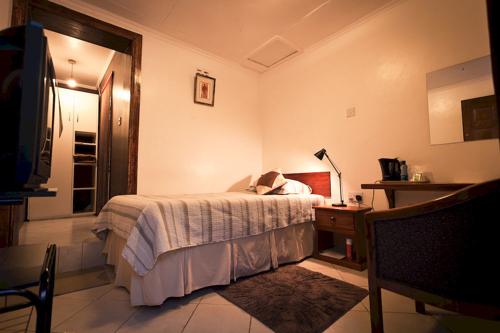 Godials Bed & Breakfast Nairobi Exterior photo