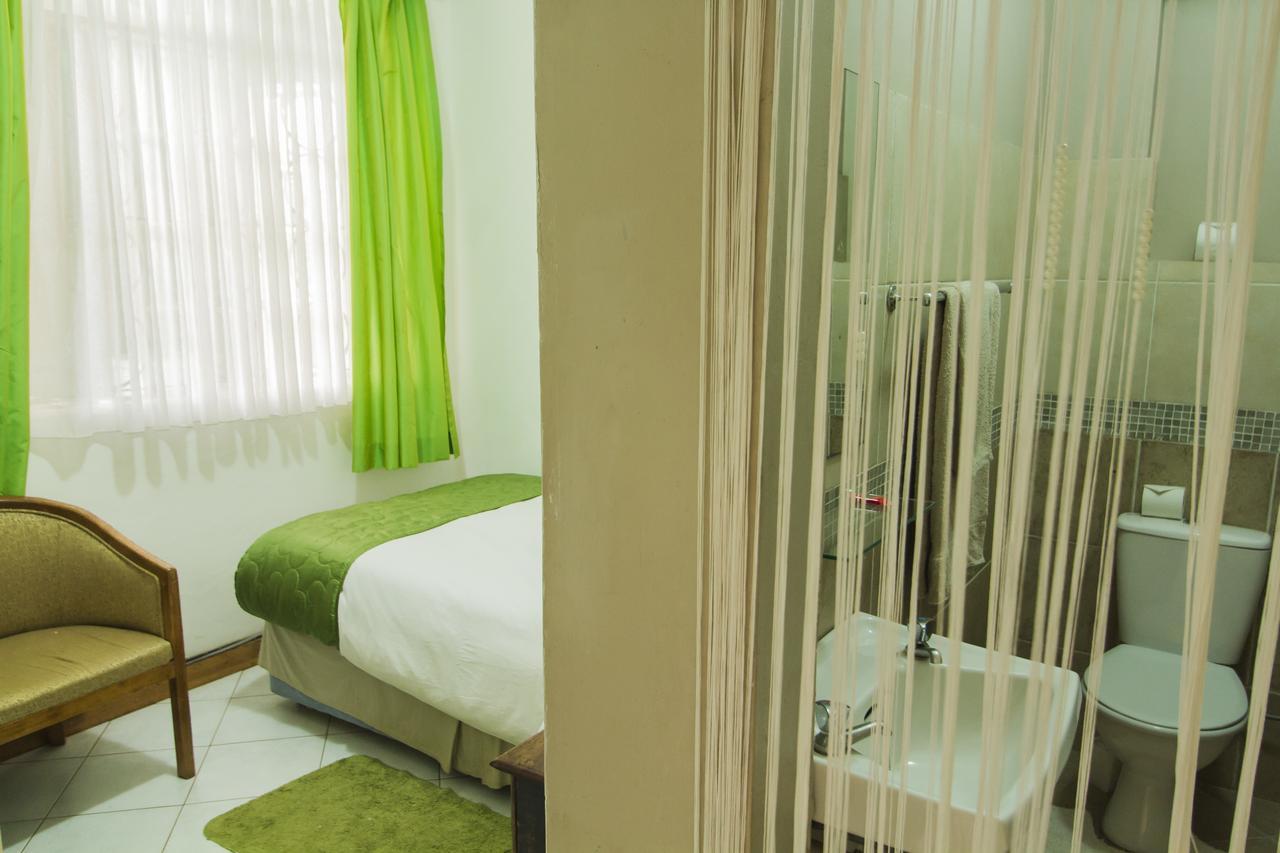 Godials Bed & Breakfast Nairobi Exterior photo