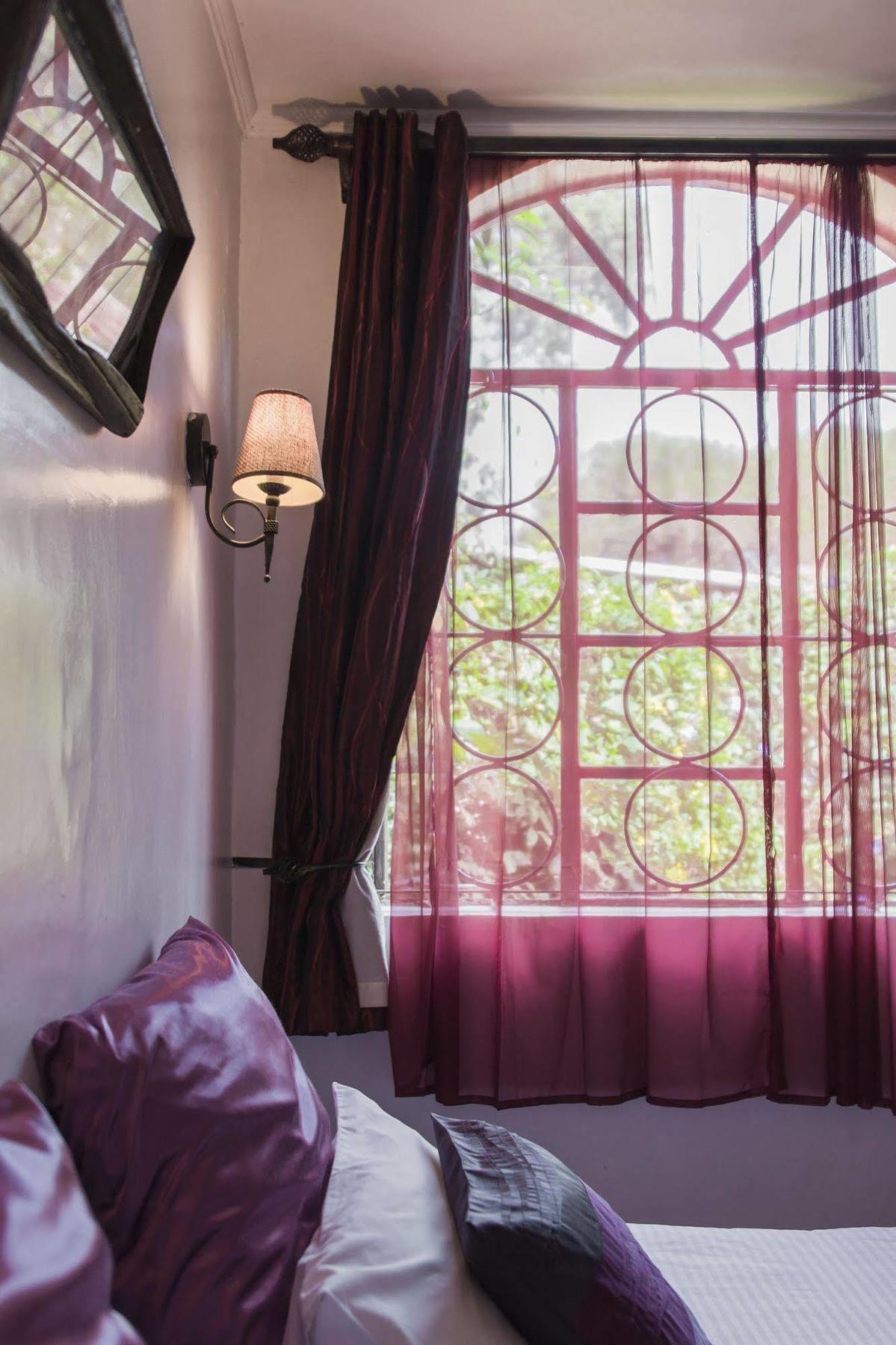 Godials Bed & Breakfast Bed & Breakfast Nairobi Exterior photo