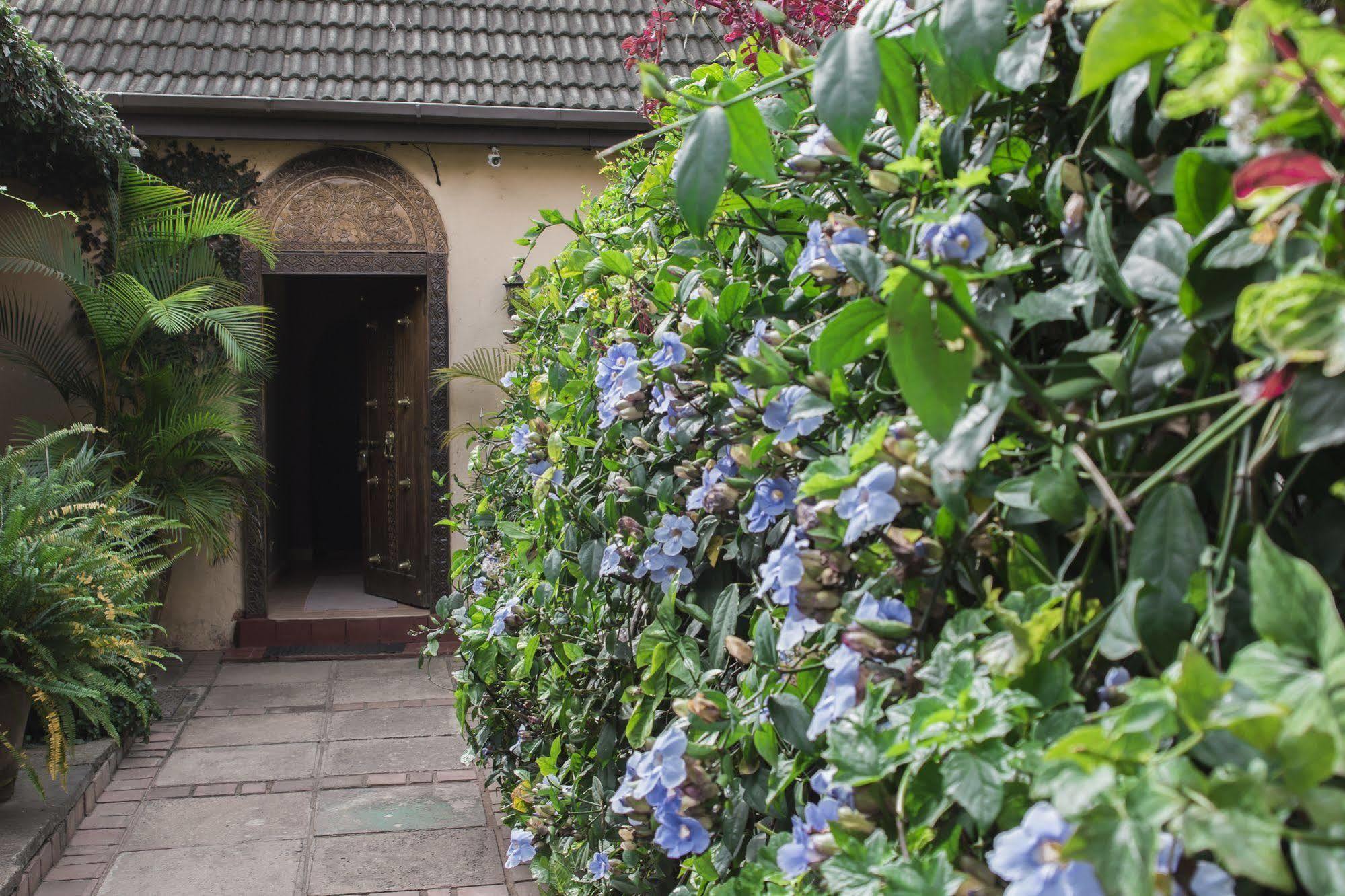 Godials Bed & Breakfast Nairobi Exterior photo