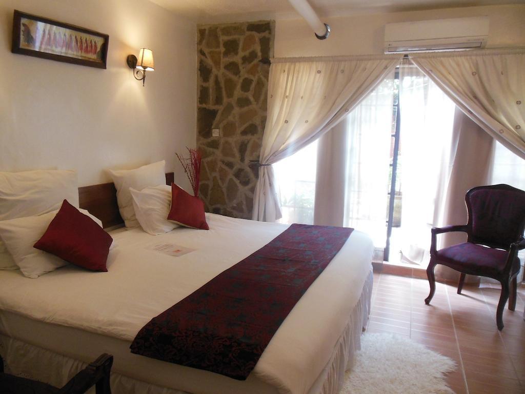 Godials Bed & Breakfast Nairobi Room photo