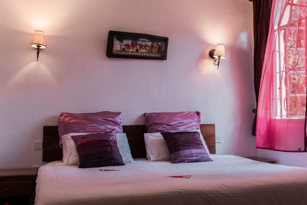 Godials Bed & Breakfast Bed & Breakfast Nairobi Exterior photo