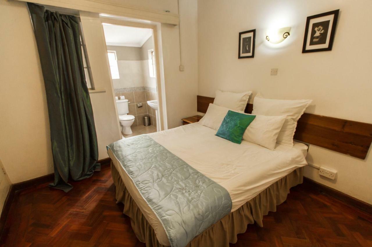 Godials Bed & Breakfast Bed & Breakfast Nairobi Exterior photo